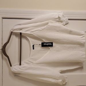 White V-neck Puff sleeve top